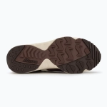 Mizuno Contender Premium lunar rock/shifting sand/cloud cream