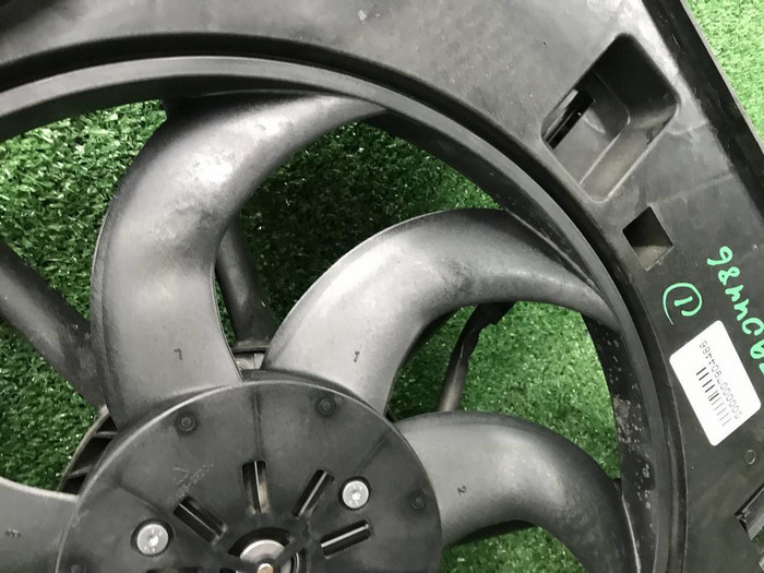 Диффузор с вентилятором Changan CS55PLUS (21-нв)