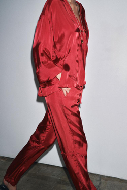 ZARA АТЛАСНАЯ РУБАШКА С КАРМАНОМ — LIMITED EDITION, ТЕМНО-РОЗОВЫЙ