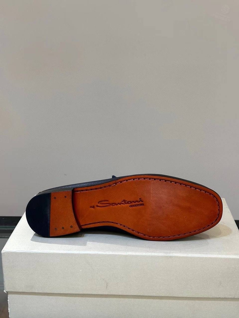 Лоферы Santoni