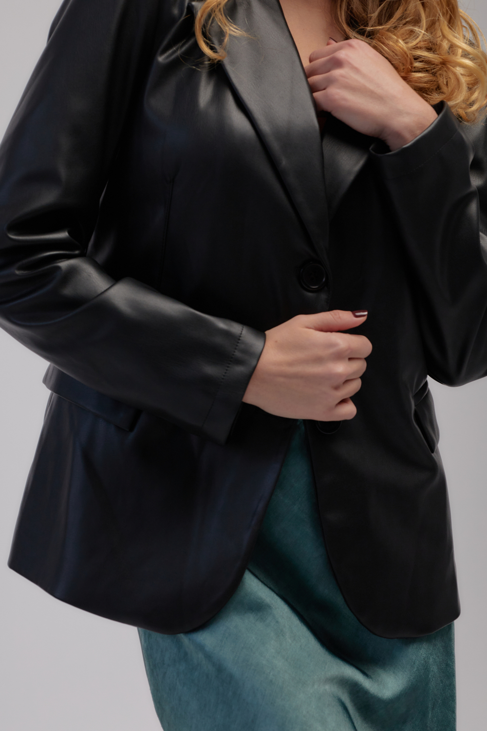 Пиджак Rinascimento экокожа