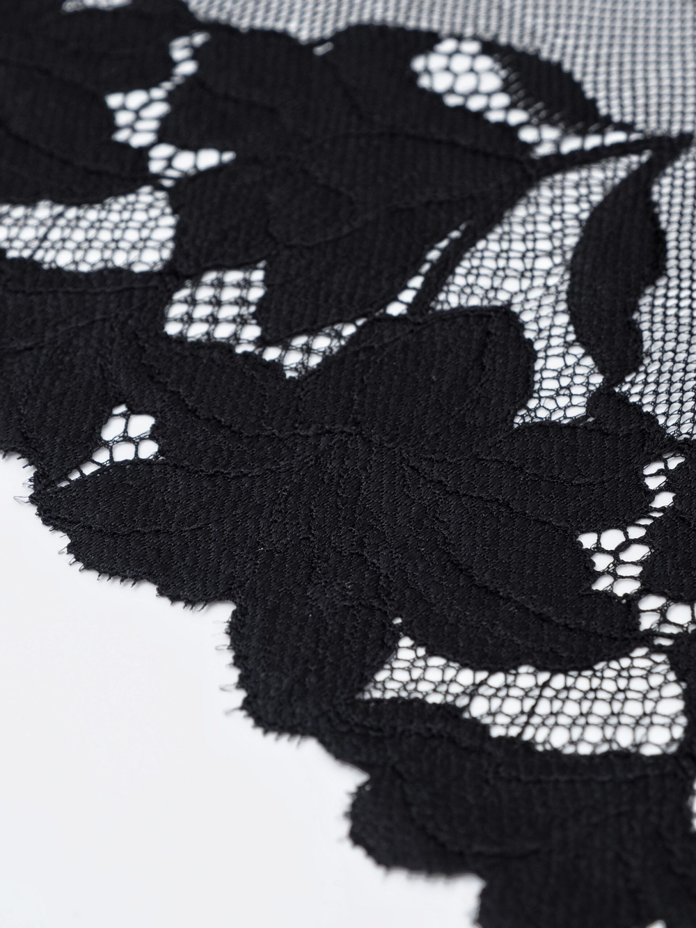 Эластичное кружево для белья черное ширина 22 см