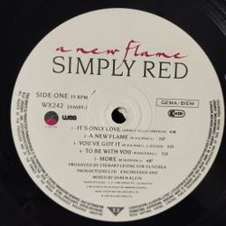 Винтажная виниловая пластинка LP Simply Red A New Flame (Germany 1989)
