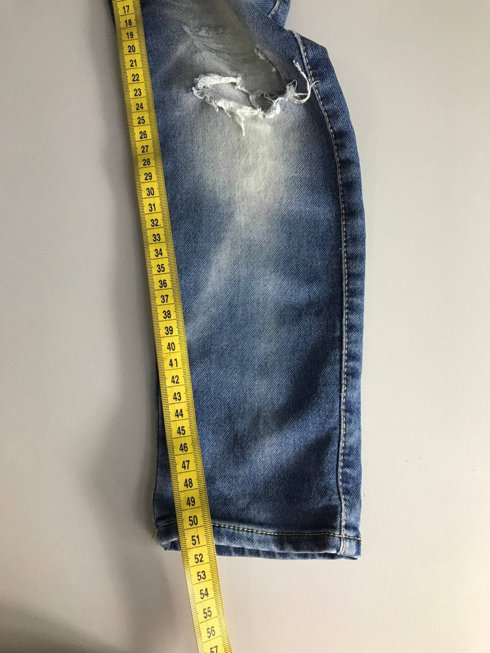 Джинсы Gloria Jeans модные, на 7/8 лет