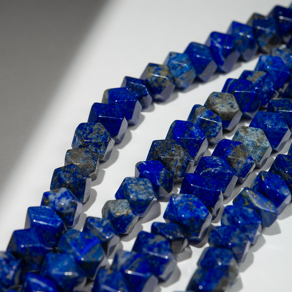 Лазурит с вкраплениями пирита натуральный, фриформ, микроогранка 8-14*6-8мм