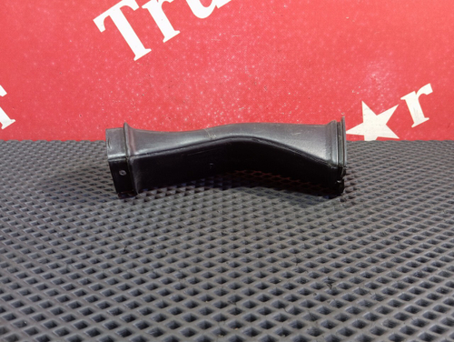 Воздуховод отопителя