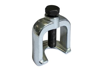 Съемник шаровых опор и наконечников рулевых тяг (рабочая глубина -45мм, размер зева-23мм, рабочая ширина-43мм) Forsage F-628E23