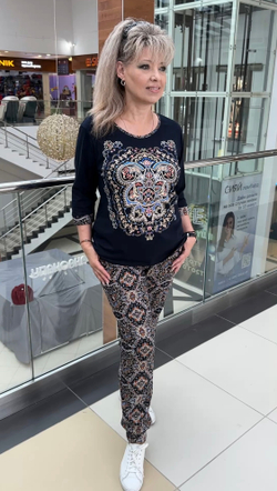 Комбинированный трикотажный костюм