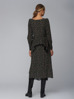 Черное платье в мелкий цветок