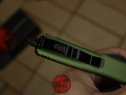 Нож Microtech Ultratech S/E - зеленая рукоять, стандартный черный клинок RK-358