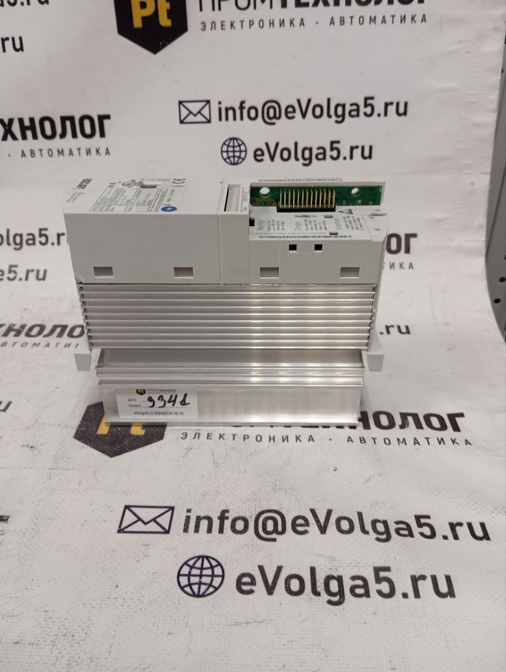 Lenze E82EV751_2B с хранения