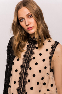 Шелковый топ в горошек