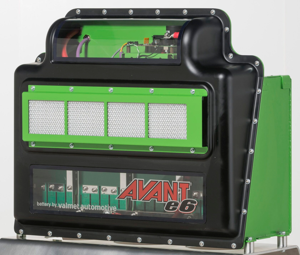 ЭЛЕКТРИЧЕСКИЕ МИНИ-ПОГРУЗЧИКИ AVANT E-СЕРИИ В КАЗАХСТАНЕ