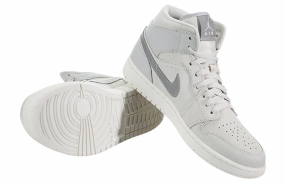 Кроссовки Jordan Air Jordan 1 Mid