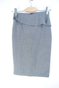 Юбка Reserved в "гусиную лапку" 40 размер