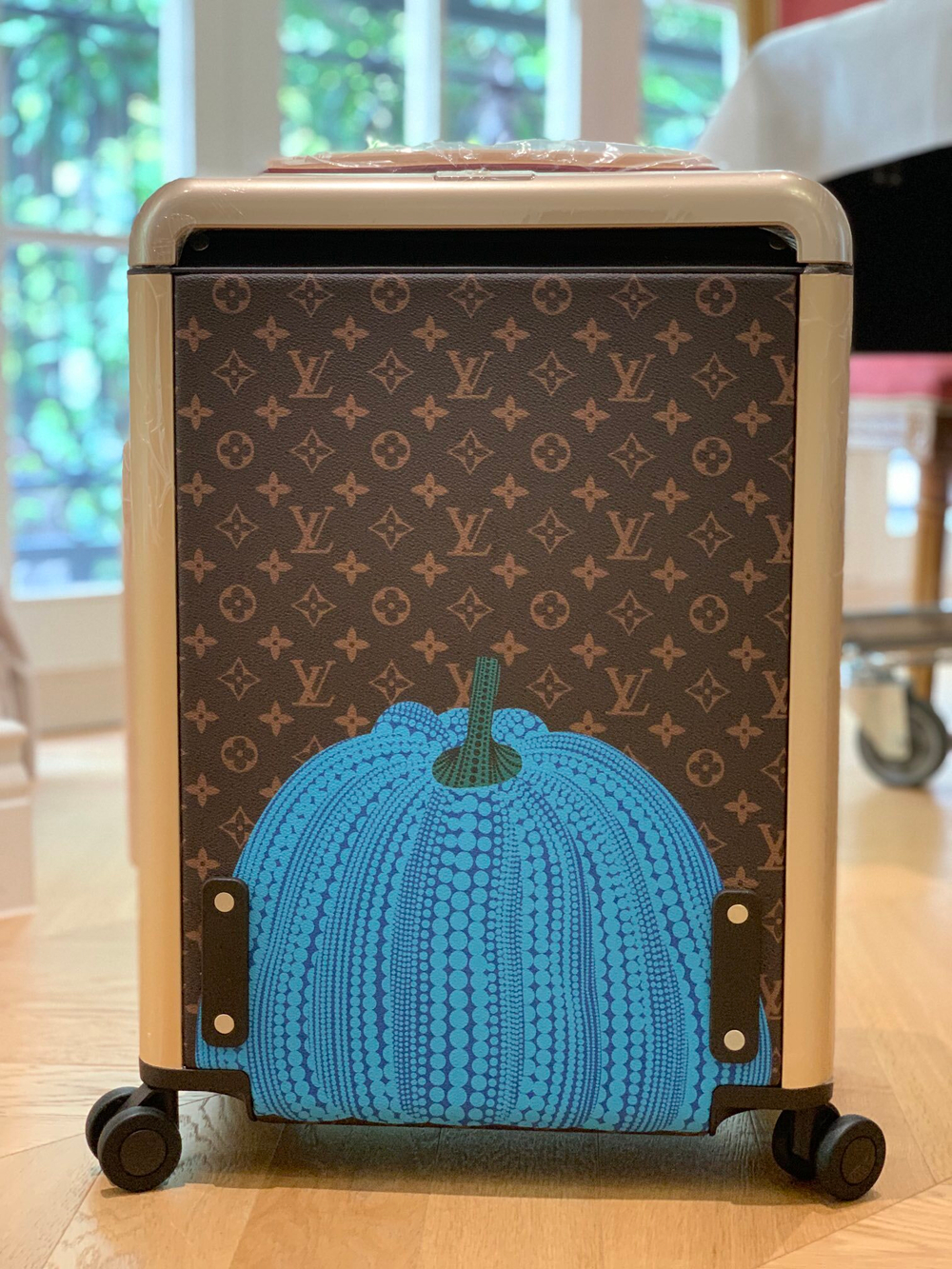 Louis Vuitton Horizon 55 Suitcase