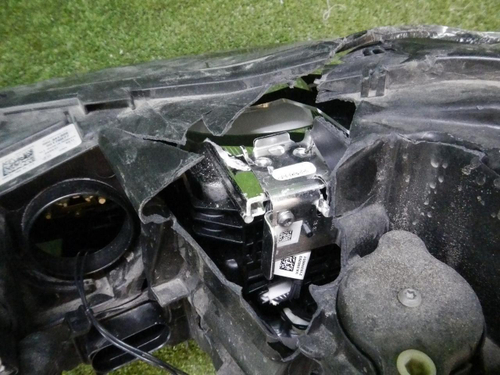 Битая Фара правая Skoda Rapid 2 (2020-н.в.) LED