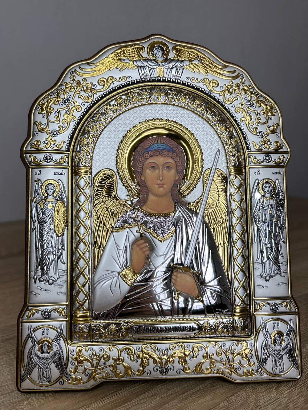 Ангел Хранитель, икона арочная с рамкой под стеклом, красное дерево 266х335