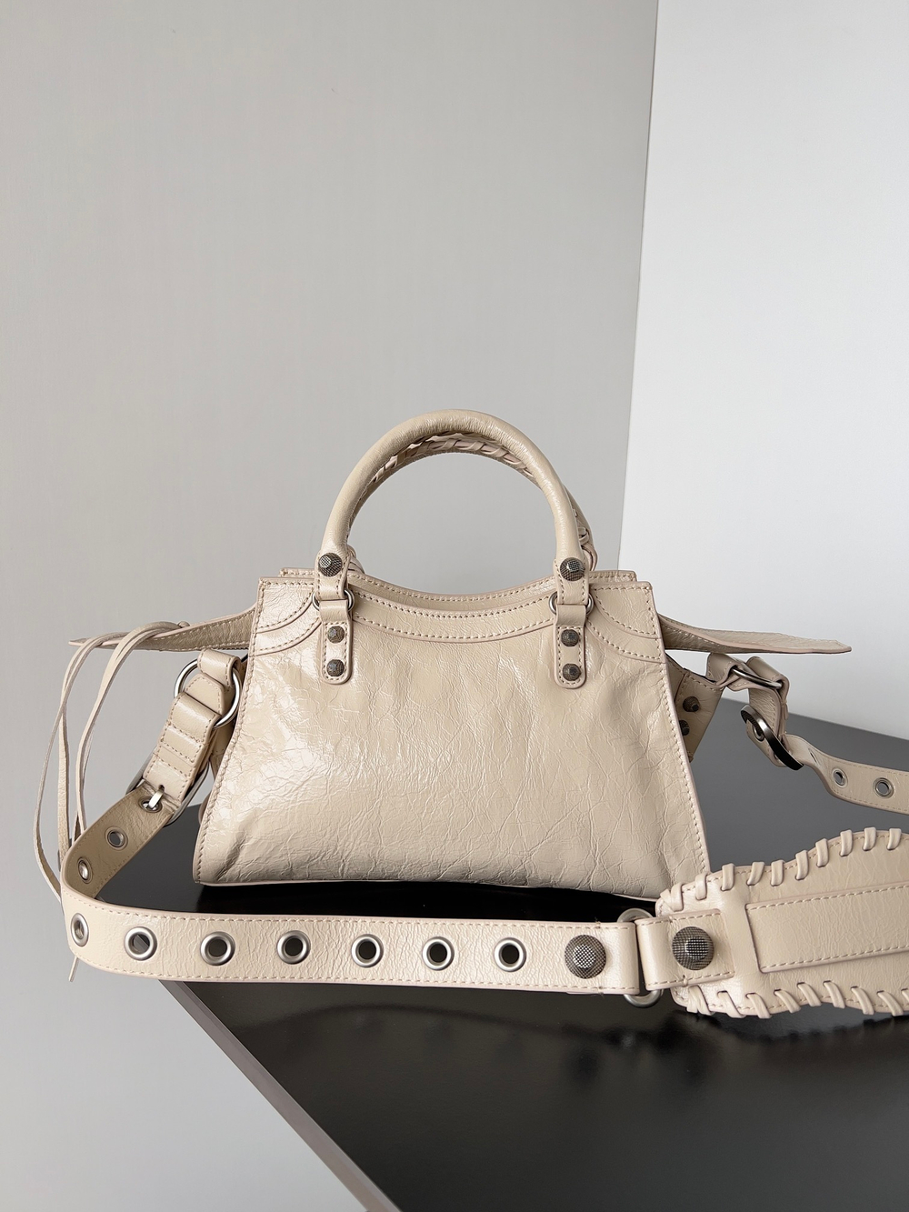 Balenciaga Neo Cagole City Small Bag 26 cm