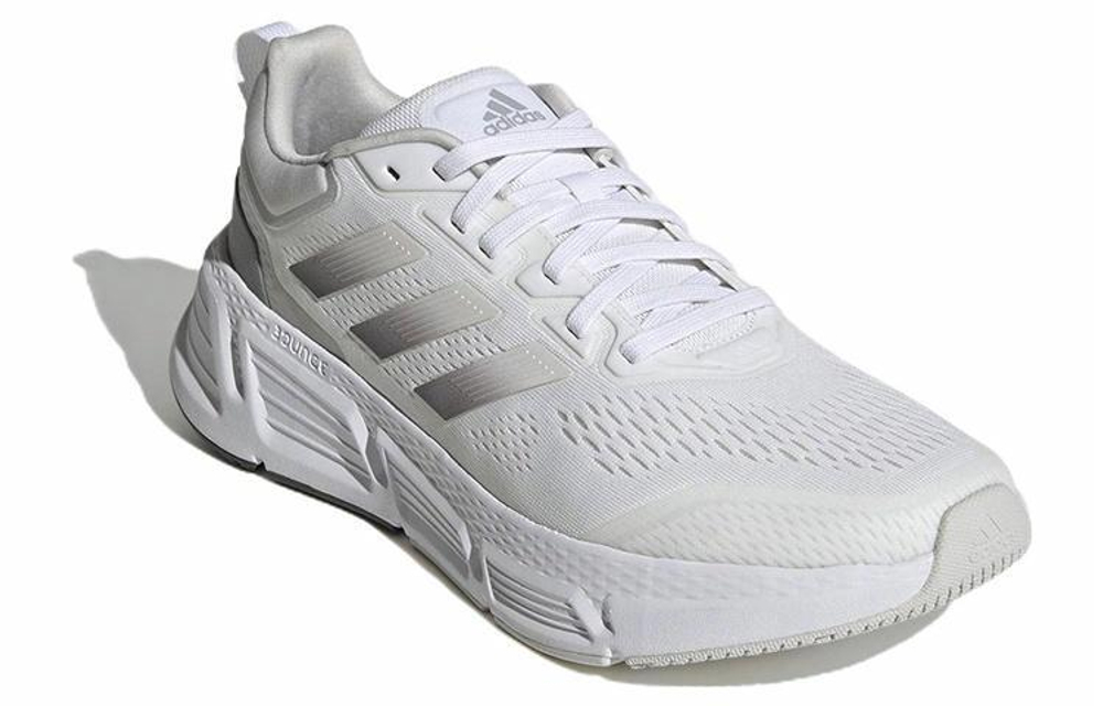 Кроссовки Adidas Questar