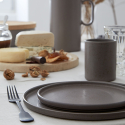 Тарелка 1.35л Costa Nova rnp254-brn