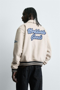 ZARA КУРТКА ИЗ ИСКУССТВЕННОЙ ЗАМШИ С НАШИВКАМИ И ВЫШИВКОЙ, ЭКРЮ