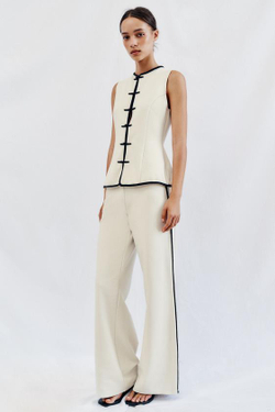 ZARA ШИРОКИЕ БРЮКИ С КАНТОМ, ЦВЕТ СЛОНОВОЙ КОСТИ