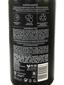 Шампунь для окрашенных волос TRESemme Revitalise Color - 900 мл., создан для сохранения яркости цвета волос