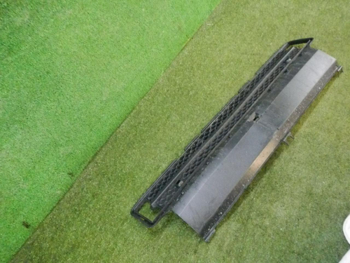 Решетка переднего бампера Mercedes G W463 (2018-н.в.)