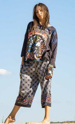 Комплект (туника и брюки кюлоты) "Dance Macabre", по мотивам витража "Пляска Смерти" Бернского собора