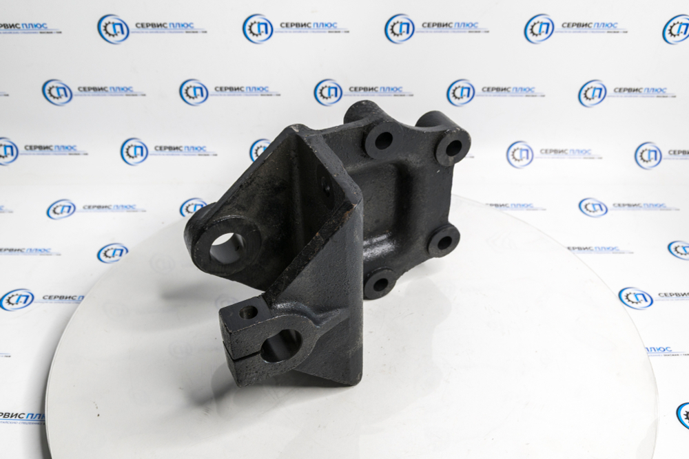 Кронштейн крепления передней рессоры перед J6 2902441-56A