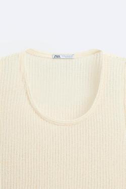 ZARA ФУТБОЛКА ИЗ РЕЛЬЕФНОЙ ТКАНИ АЖУРНОЙ, ЖЕЛТОВАТО-БЕЛЫЙ