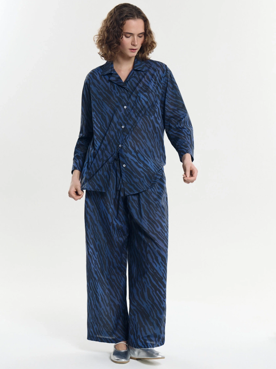 Костюм с брюками Weekend EXOTIC