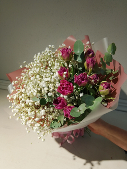 Букет из гипсофилы и тюльпанов (Сборный0002)