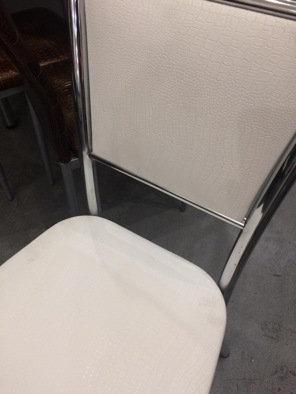 Стул Мажор белый крокодил