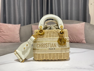 Christian Dior Lady Dior 17 cm
