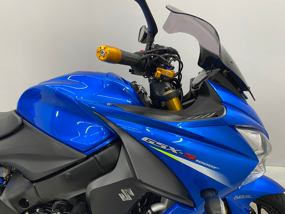 Suzuki GSX-S1000F 049278