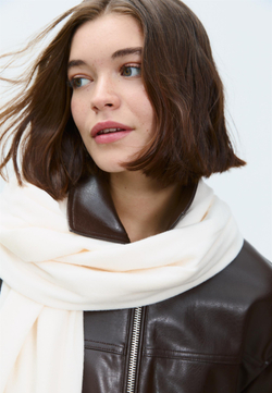 STRADIVARIUS Базовый шарф, экрю