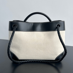 Bottega Veneta Medium Andiamo 32 cm