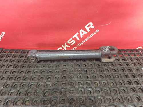 Стойка заднего стабилизатора 2020г