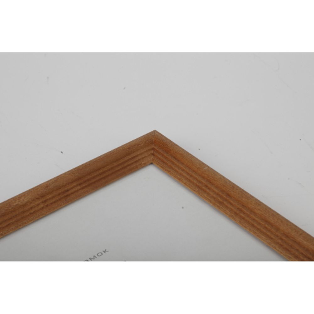 Фоторамка Image Art С18 18х18 деревянная из сосны, цвет орех, вставка стекло | Деревянные со стеклом