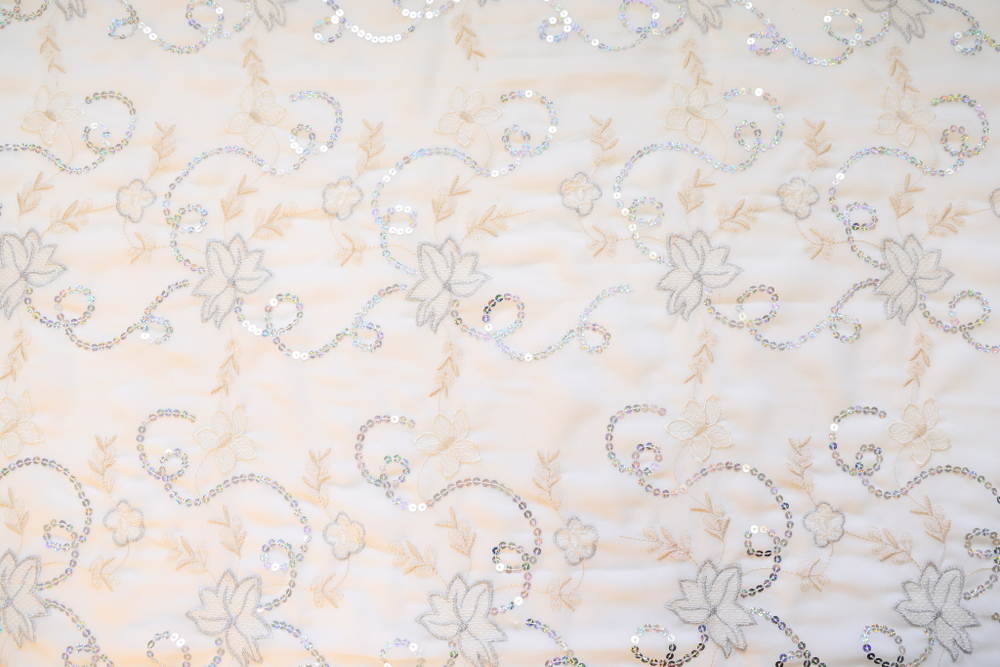 Шифон вышивка пайетки