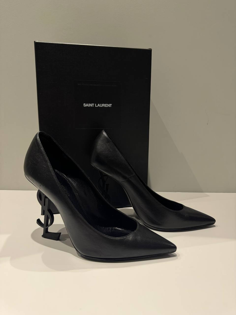 Туфли Saint Laurent Opyum