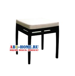 Табурет мягкий из массива дерева