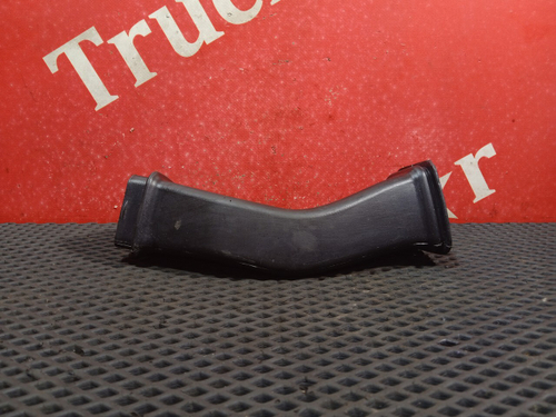 Воздуховод отопителя