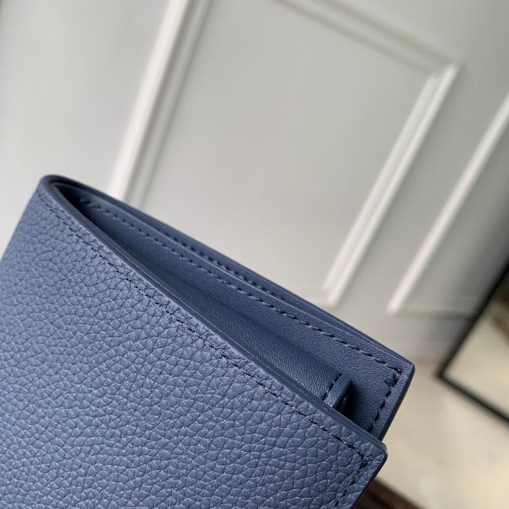 Louis Vuitton Marco Wallet