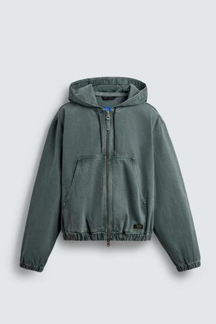 ZARA КУРТКА С КАПЮШОНОМ ИЗ ТКАНИ С ЭФФЕКТОМ ПОТЕРТОСТИ, ЛИНЯЛЫЙ ЗЕЛЕНЫЙ