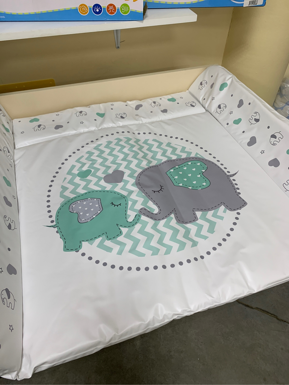 Пеленальный матрасик №1 Топотушки "Слоники" бирюза. (92*73 см.)