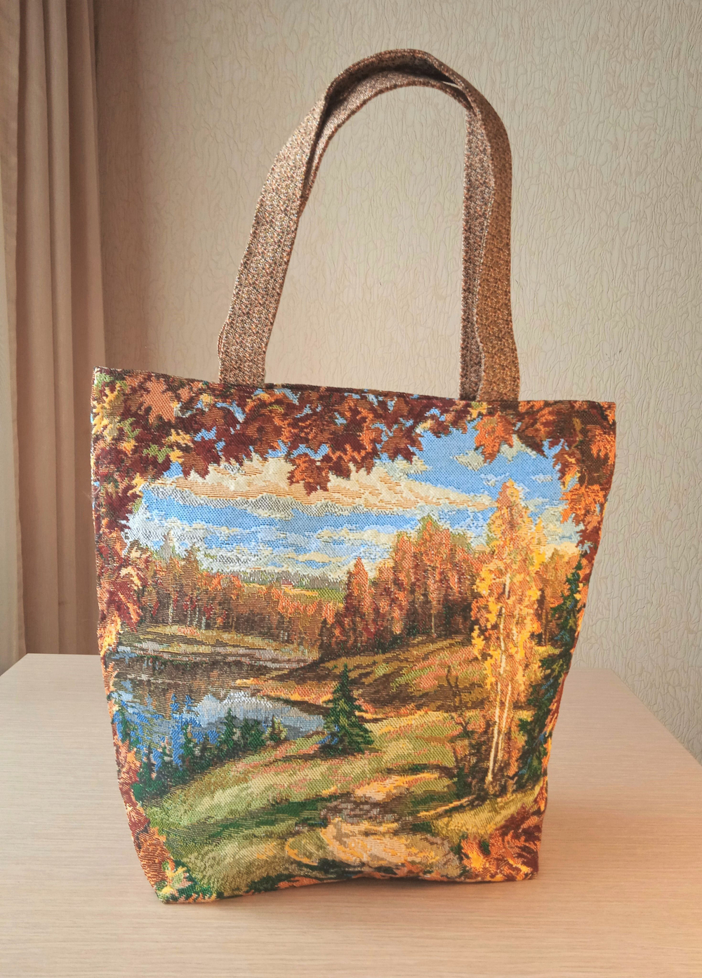 Гобеленовая сумка Клен (39х39х12)