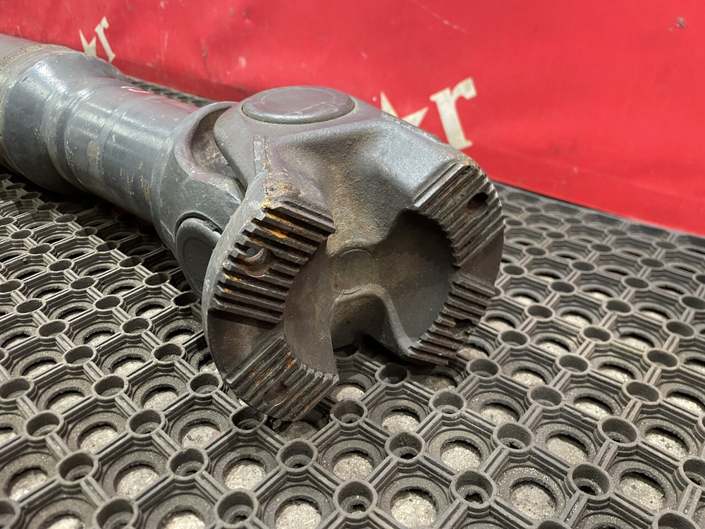 Вал карданный 2360 мм